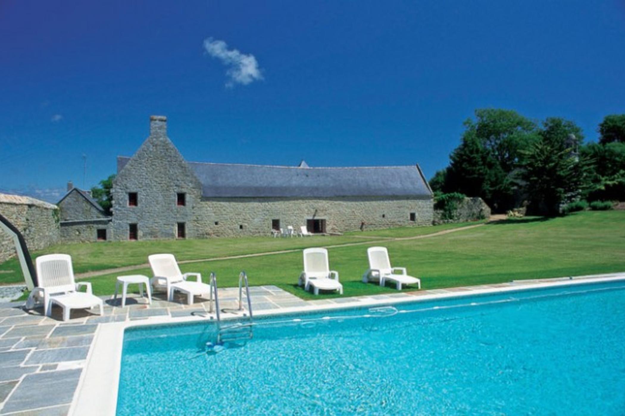 Breton Manor Estate VILLAWAY®