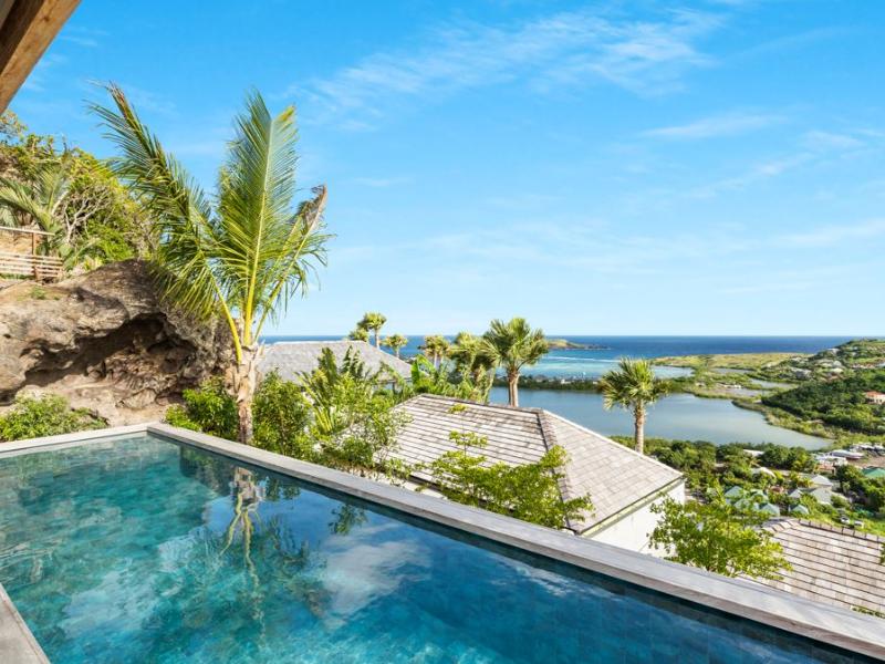 Luxury Villas With Ocean View And Private Massage Room