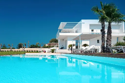 Marina Di Modica Villas for Rent & Luxury Vacation Rentals | VILLAWAY®