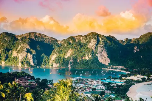 15 Reasons Why You Should Visit Thailand
beach vacation in Thailand